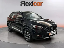 Negro Usado 2024 MG ZS Luxury Berlina | 16.090 € (Buen precio)
