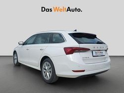 Blanco Usado 2020 Skoda Octavia Ambition Familiar | 19.900 € (Buen precio)