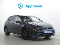Gris / plata Usado 2024 VW Golf VIII Berlina | 32.800 € (Precio justo)