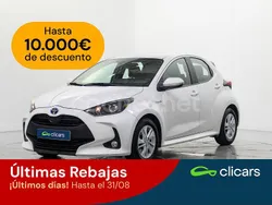 Blanco Usado 2021 Toyota Yaris Hybrid Active Berlina | 17.490 € (Precio justo)