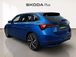 Azul Usado 2024 Skoda Scala Utilitario | 21.990 € (Un poco caro)