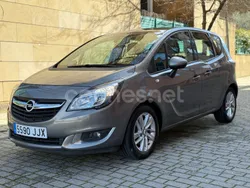 Gris / plata Usado 2015 Opel Meriva Excellence Monovolumen | 7799 € (Precio justo)