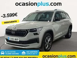 Gris Usado 2024 Skoda Kodiaq SportLine SUV | 35.991 € (Caro)