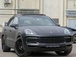 Negro Usado 2018 Porsche Cayenne SUV | 46.990 € (Precio justo)
