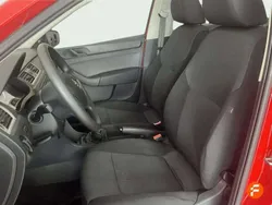 Amarillo Usado 2014 Skoda Rapid Active Berlina | 7990 €