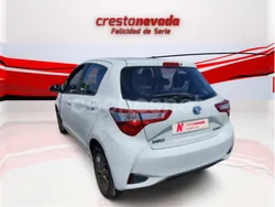 Blanco Usado 2018 Toyota Yaris Hybrid Active Berlina | 12.990 € (Precio justo)