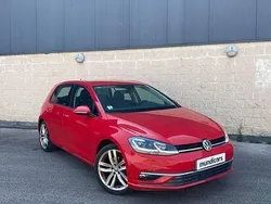 Rojo Usado 2017 VW Golf VII Sportline Berlina | 18.790 € (Precio justo)