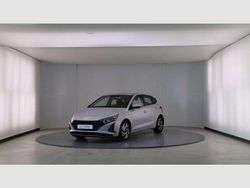 Gris Usado 2023 Hyundai i20 Utilitario | 14.190 € (Precio justo)