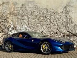 Azul Usado 2020 Ferrari 812 Coupe | 339.000 € (Caro)