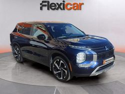 Gris Usado 2021 Mitsubishi Outlander SUV | 29.990 €