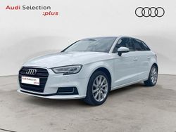 Blanco Usado 2018 Audi A3 Design Utilitario | 18.900 € (Precio justo)