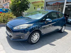Azul Usado 2017 Ford Fiesta Trend Utilitario | 3990 €