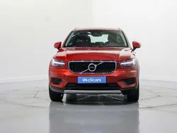 Rojo Usado 2021 Volvo XC40 Core SUV | 25.690 € (Super precio)