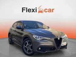 Gris Usado 2022 Alfa Romeo Stelvio Sprint SUV | 24.390 € (Precio justo)