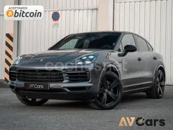 Gris / plata Usado 2021 Porsche Cayenne SUV | 88.990 € (Un poco caro)