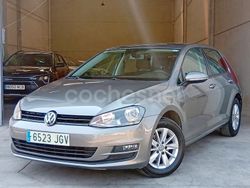 Gris / plata Usado 2015 VW Golf VII Advance Berlina | 9490 € (Buen precio)