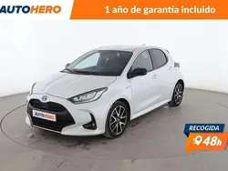 Blanco Usado 2021 Toyota Yaris Hybrid Style Berlina | 16.190 € (Buen precio)