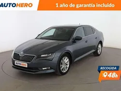 Gris Usado 2019 Skoda Superb Ambition Berlina | 18.099 € (Precio justo)