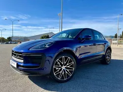 Azul gentian metalizado Usado 2024 Porsche Macan SUV | 85.900 € (Caro)