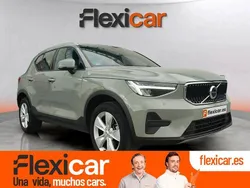 Beige Usado 2023 Volvo XC40 Core SUV | 29.790 € (Precio justo)