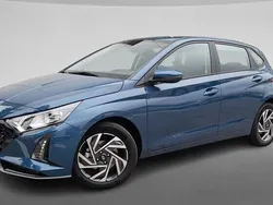 Azul vibrant Usado 2024 Hyundai i20 | 18.990 € (Precio justo)