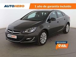 Gris Usado 2014 Opel Astra Excellence Berlina | 10.099 € (Precio justo)