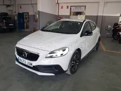 Blanco Usado 2016 Volvo V40 CC Kinetic Familiar | 11.900 € (Precio justo)