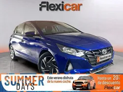 Azul Usado 2023 Hyundai i20 Berlina | 17.290 € (Precio justo)