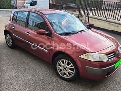 Granate Usado 2004 Renault Mégane II Authentique Berlina | 3000 € (Precio justo)