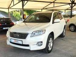 Blanco Usado 2010 Toyota RAV4 Advance SUV | 10.100 € (Buen precio)