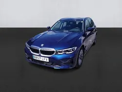 Azul Usado 2020 BMW 318 Executive Familiar | 24.700 € (Precio justo)