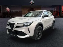 Beige Nuevo 2025 Alfa Romeo Junior SUV | 25.200 €