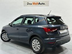 Gris / plata Nuevo 2025 Seat Arona Style SUV | 19.250 € (Precio justo)