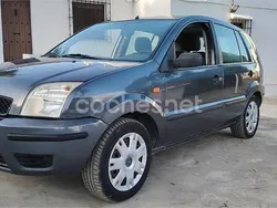 Gris / plata Usado 2003 Ford Fusion Trend Berlina | 1650 € (Super precio)