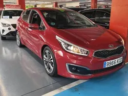 Granate Usado 2017 Kia Ceed Berlina | 13.990 € (Precio justo)
