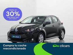 Negro Usado 2021 Toyota Yaris Hybrid Active Berlina | 16.990 € (Precio justo)
