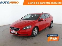 Rojo Usado 2016 Volvo V40 Kinetic | 14.299 € (Precio justo)