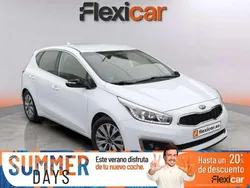 Blanco Usado 2017 Kia Ceed 2 Berlina | 10.690 € (Precio justo)