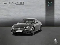 Gris Usado 2023 Mercedes E220 AMG line Berlina | 74.900 € (Precio justo)