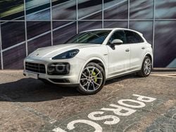 Blanco Usado 2019 Porsche Cayenne SUV | 71.600 € (Precio justo)