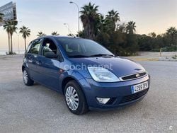 Azul Usado 2005 Ford Fiesta Ghia Berlina | 3900 €