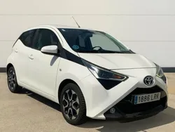Usado 2021 Toyota Aygo Sport Utilitario | 10.884 € (Precio justo)