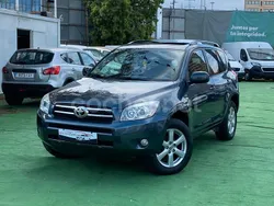 Gris / plata Usado 2008 Toyota RAV4 Sol SUV | 5900 € (Buen precio)