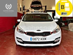 Blanco Usado 2014 Kia Ceed GT Berlina | 4990 € (Precio justo)