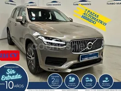 Gris / plata Usado 2021 Volvo XC90 Momentum SUV | 43.990 € (Precio justo)