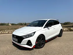Blanco Usado 2024 Hyundai i20 Berlina | 29.500 € (Un poco caro)