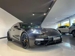 Gris Usado 2019 Porsche Panamera Turbo Sport Turismo Berlina | 78.990 €