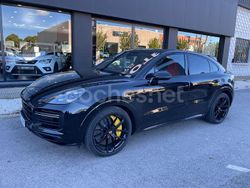 Negro Usado 2021 Porsche Cayenne Turbo SUV | 119.000 €