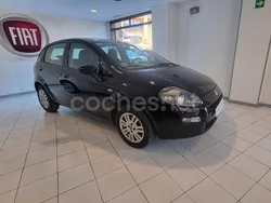 Negro Usado 2016 Fiat Punto Easy Utilitario | 7490 € (Precio justo)