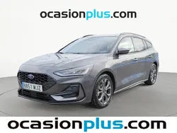 Gris Usado 2023 Ford Focus ST-Line Utilitario | 18.173 € (Un poco caro)